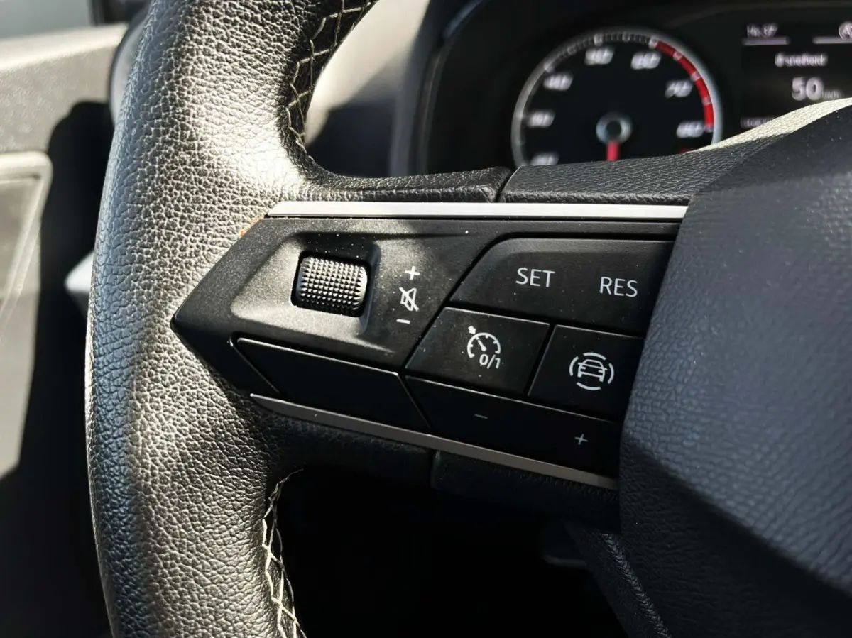 1.0 EcoTSI 95pk Style | Full Link | Climatronic | Cruise Control