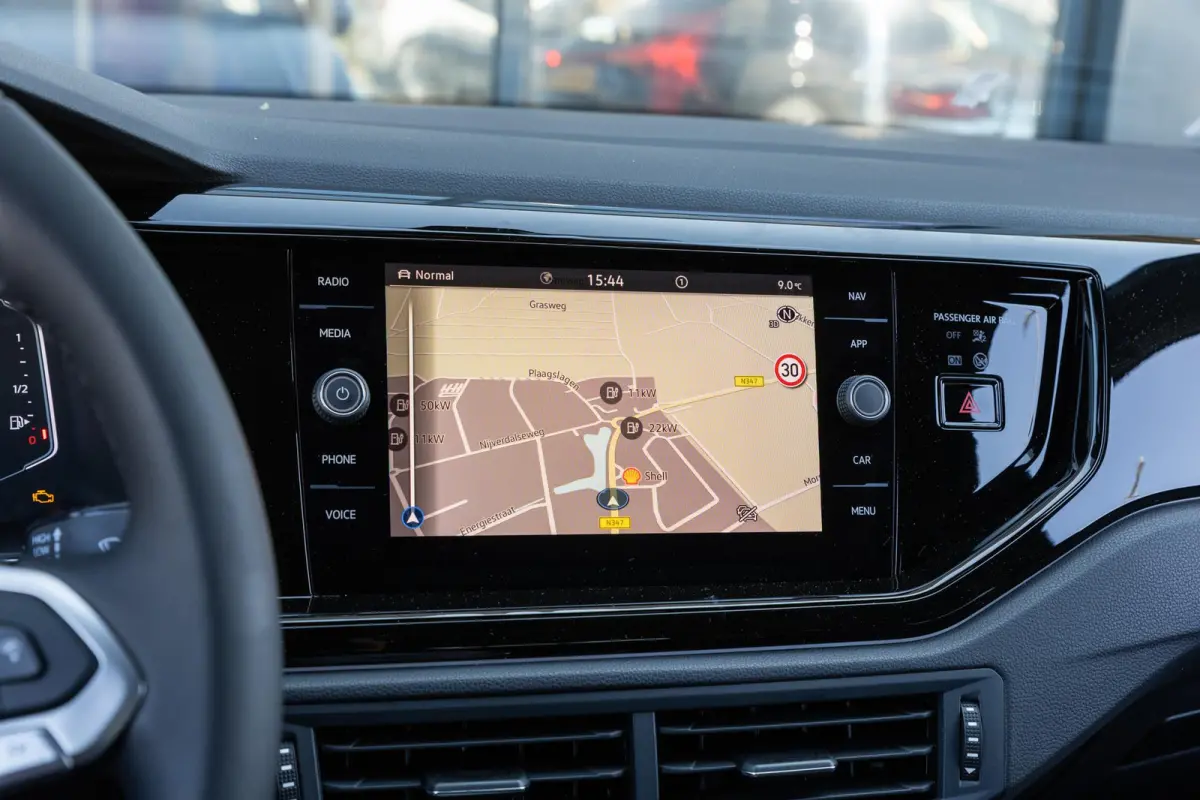 1.0 TSI 95pk 50 Edition | VW Sound Systeem | Voorstoelen Verwarmd