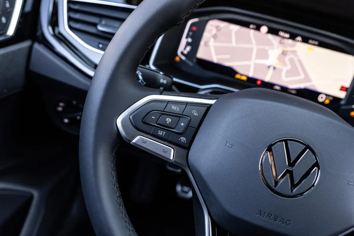 1.0 TSI 95pk 50 Edition | VW Sound Systeem | Voorstoelen Verwarmd