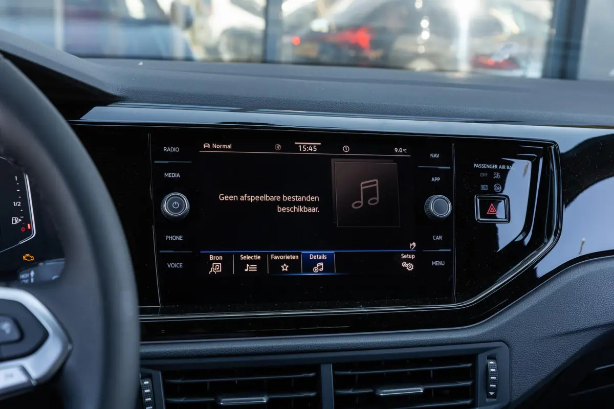 1.0 TSI 95pk 50 Edition | VW Sound Systeem | Voorstoelen Verwarmd