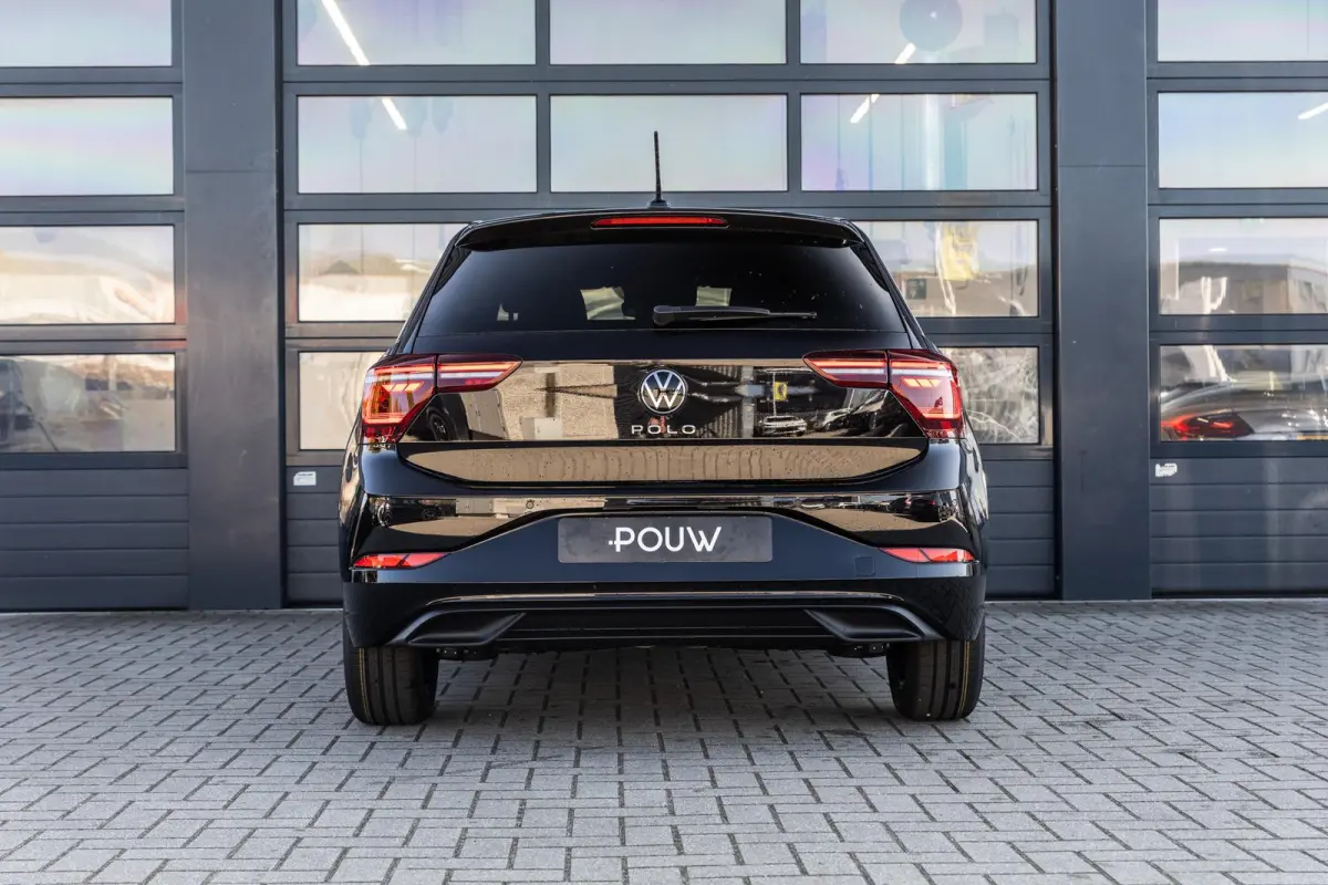 1.0 TSI 95pk 50 Edition | VW Sound Systeem | Voorstoelen Verwarmd