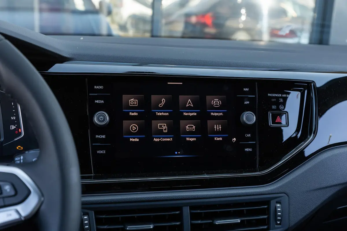 1.0 TSI 95pk 50 Edition | VW Sound Systeem | Voorstoelen Verwarmd