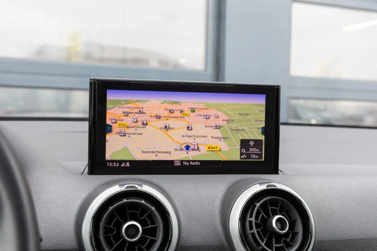 30 TFSI 110pk Advanced Edition | Smartphone Interface | Full LED | DAB+ | Climate control