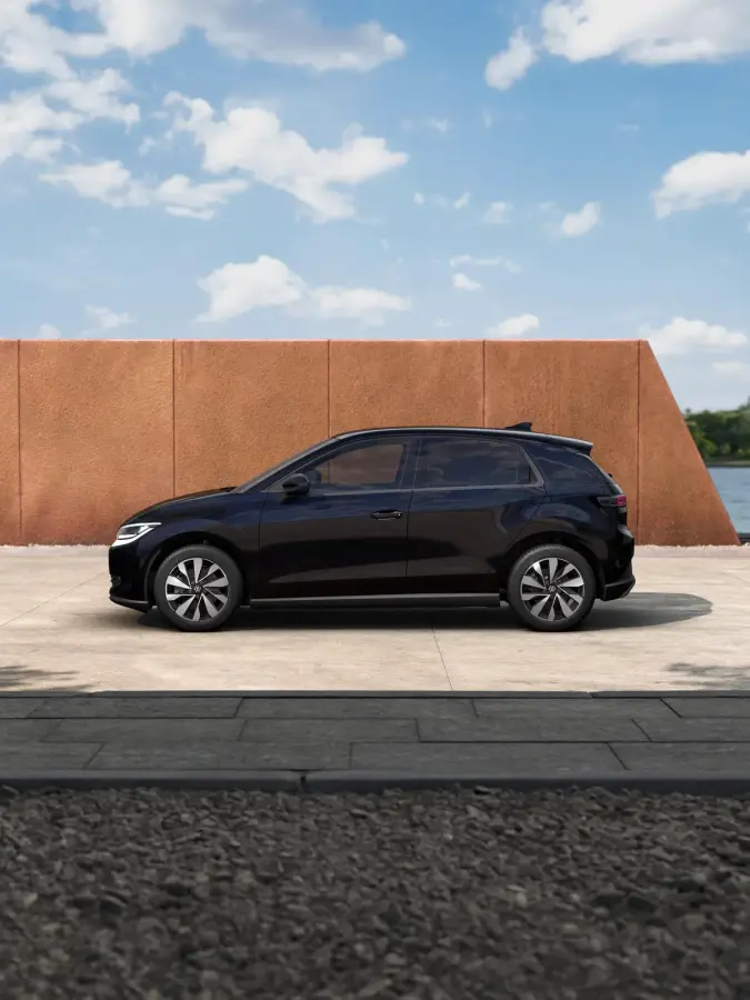 211pk Life First Edition 52 kWh | 17" Velgen | Stoelverwarming