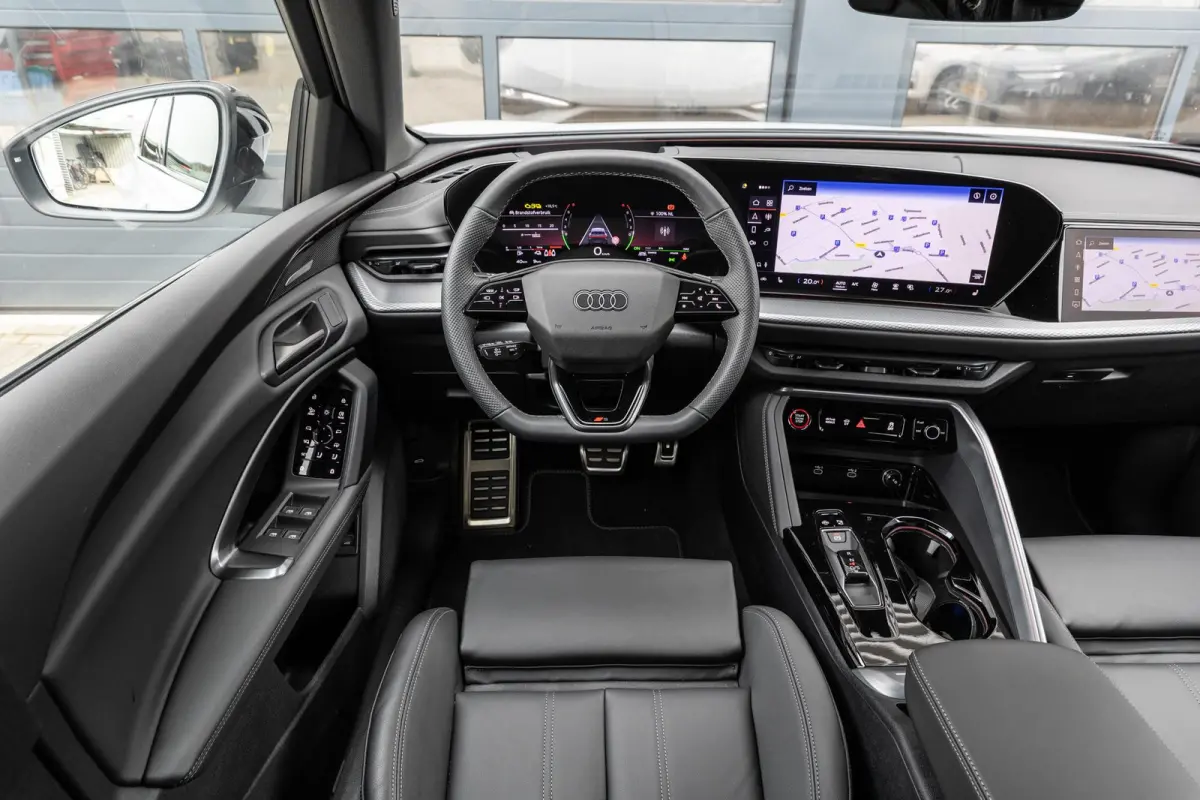 2.0 TFSI e-hybrid quattro S Edition Competition | Tech Plus | Panoramadak