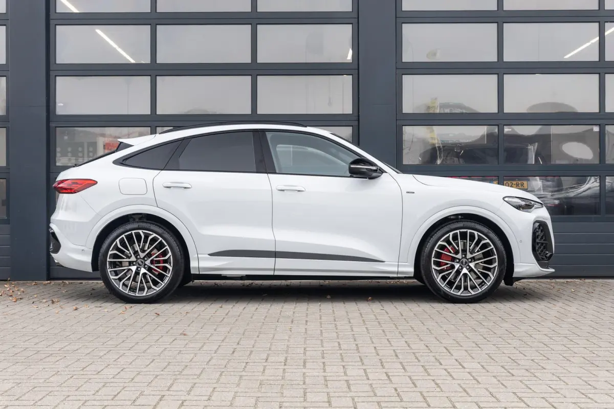 2.0 TFSI e-hybrid quattro S Edition Competition | Tech Plus | Panoramadak