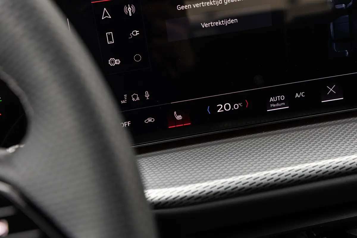 2.0 TFSI e-hybrid quattro S Edition Competition | Tech Plus | Panoramadak
