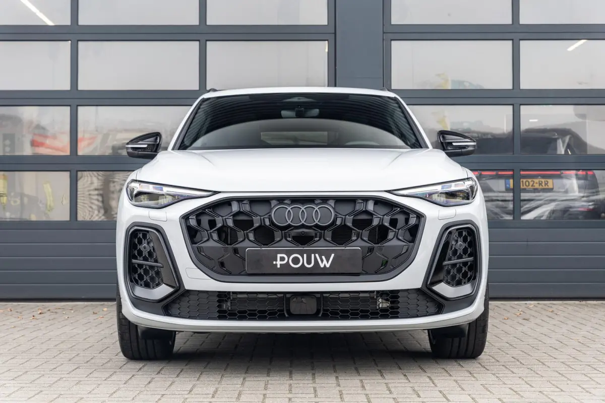 2.0 TFSI e-hybrid quattro S Edition Competition | Tech Plus | Panoramadak