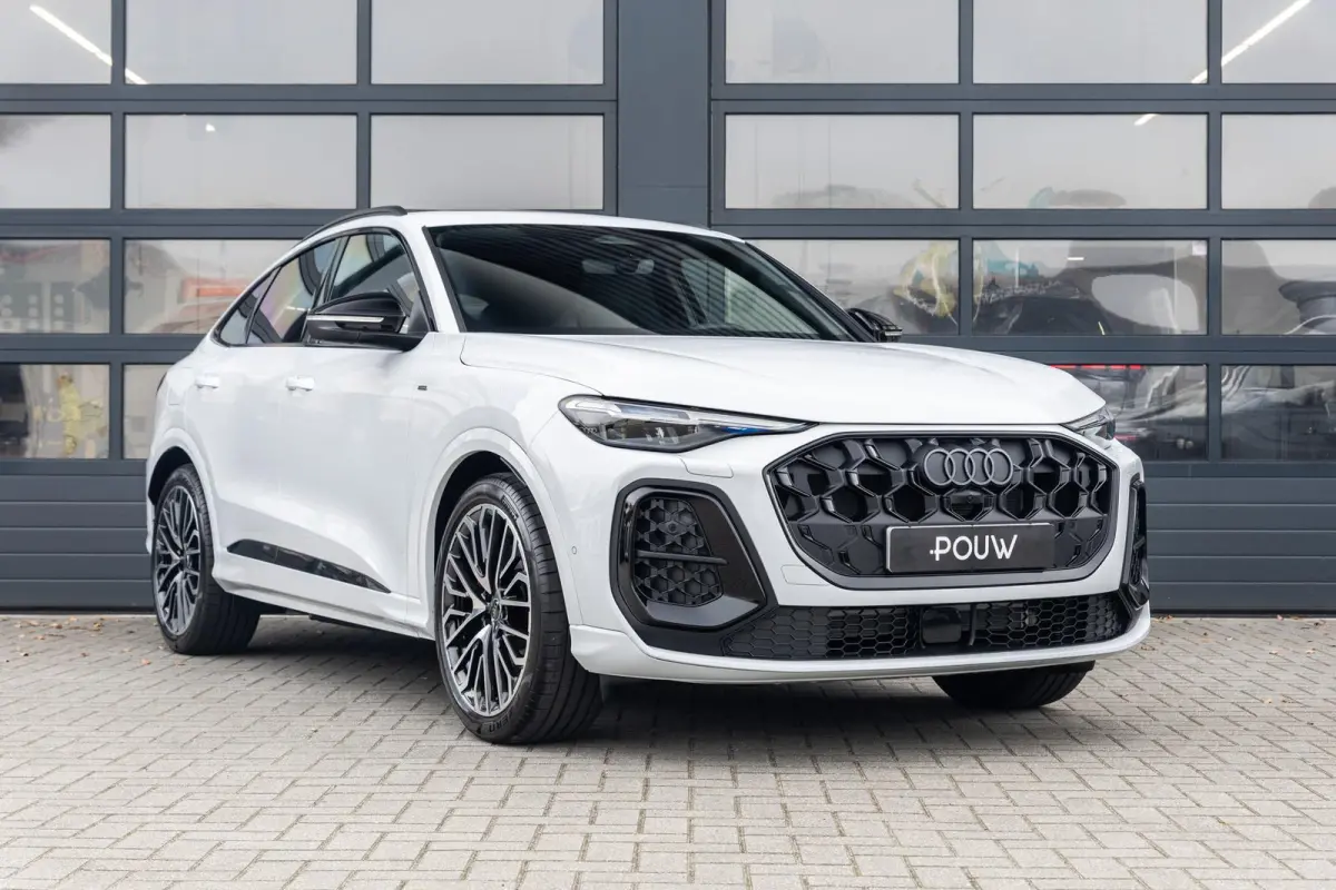 2.0 TFSI e-hybrid quattro S Edition Competition | Tech Plus | Panoramadak