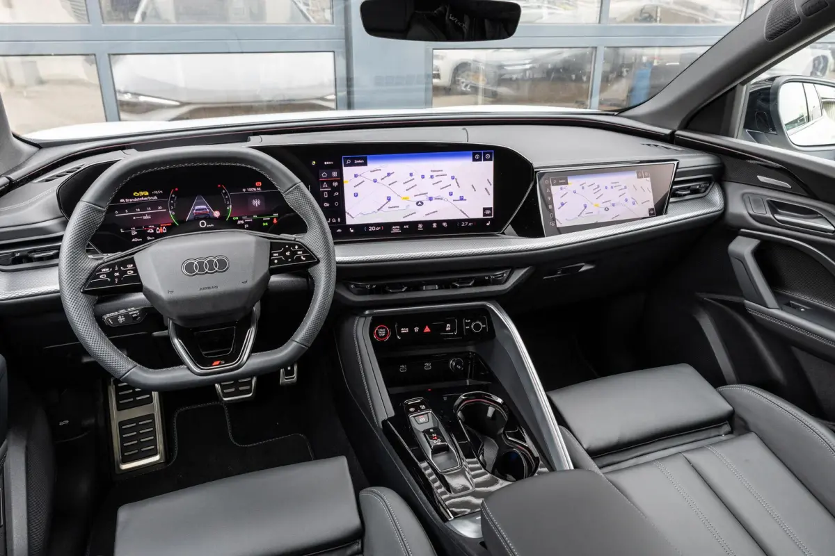 2.0 TFSI e-hybrid quattro S Edition Competition | Tech Plus | Panoramadak