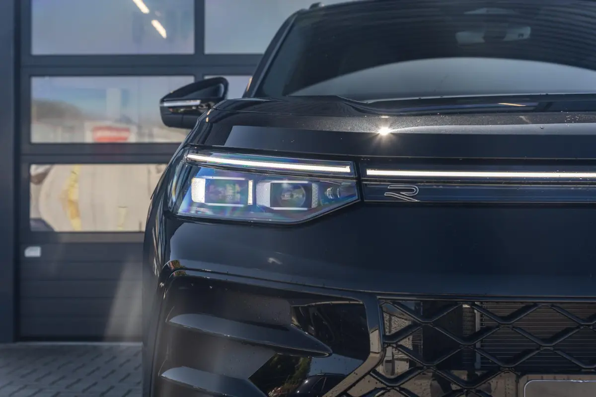 1.5 eHybrid 204pk R-Line Edition | Black Style Pakket | 20" Velgen
