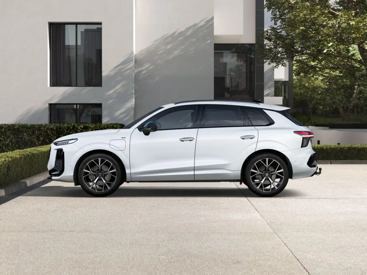1.5 e-hybrid 272pk S Edition | Panoramadak | Trekhaak Pakket