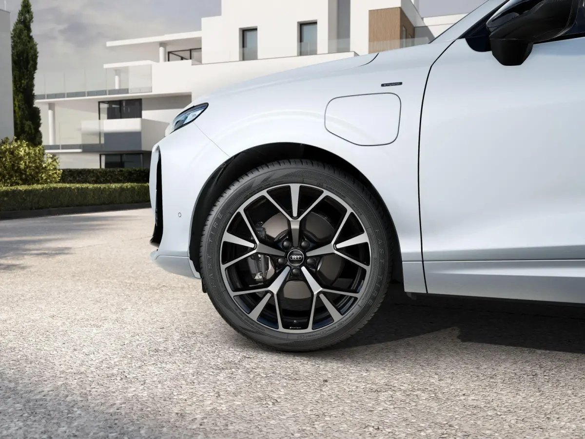 1.5 e-hybrid 272pk S Edition | Panoramadak | Trekhaak Pakket