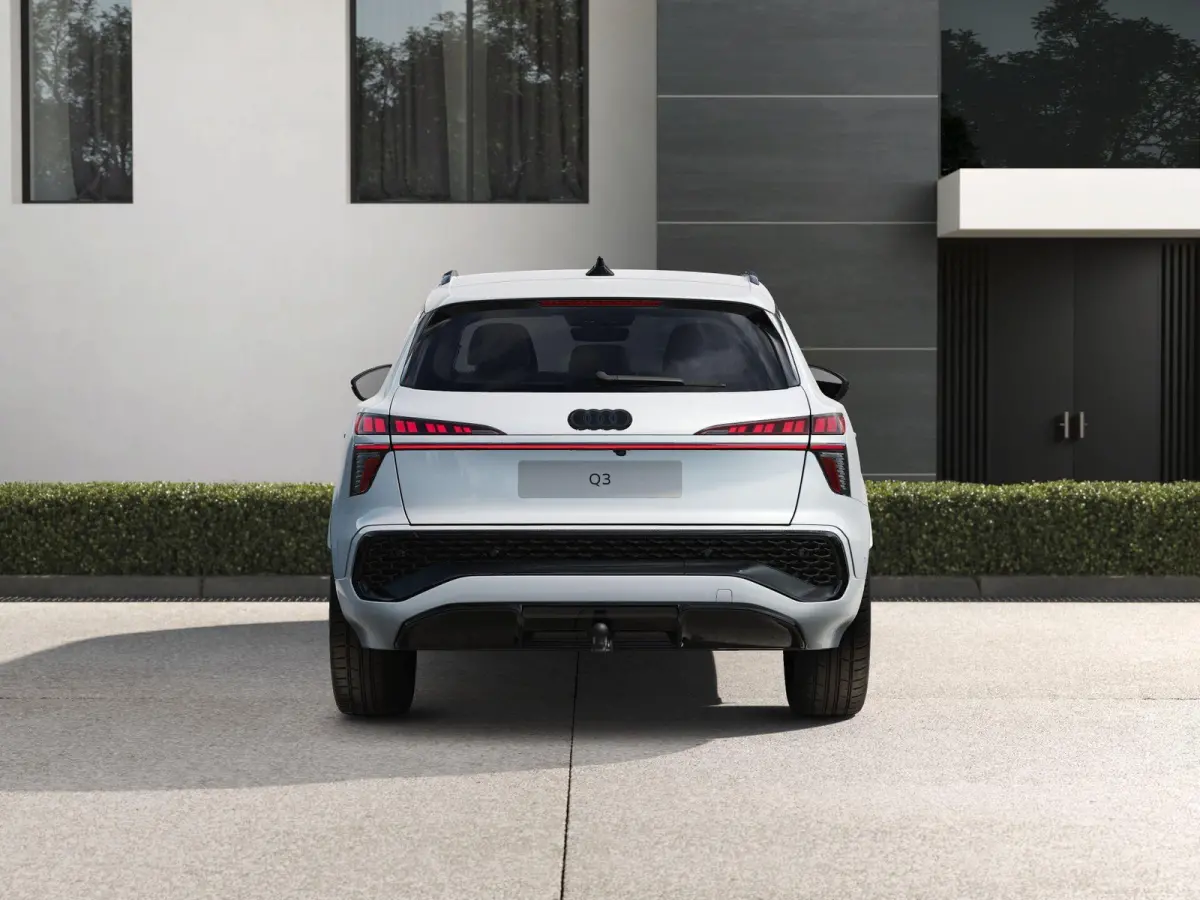 1.5 e-hybrid 272pk S Edition | Panoramadak | Trekhaak Pakket