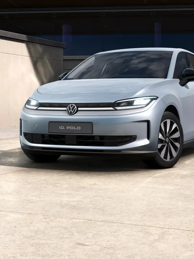 211pk Life First Edition 52 kWh | 17" Velgen | Stoelverwarming