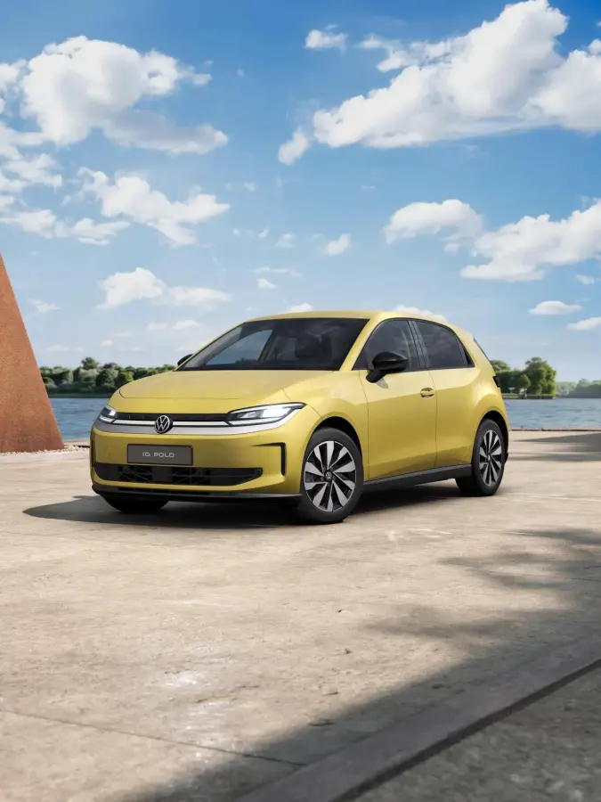 211pk Life First Edition 52 kWh | 17"  Velgen | Stoelverwarming