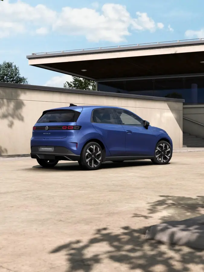 Life First Edition 211pk 52 kWh | LMV 18'' | Achteruitrijcamera
