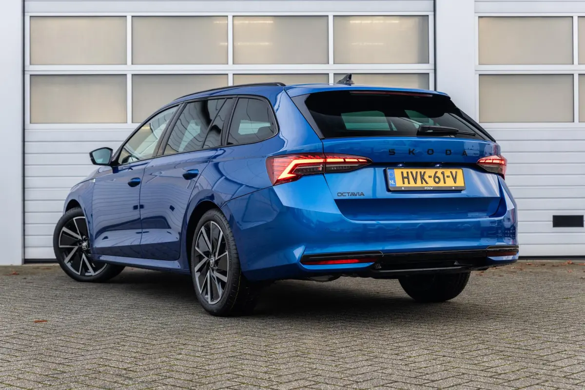 1.5 TSI 150pk DSG MHEV Sportline Business | Trekhaak | Matrix LED | Adaptive Cruise