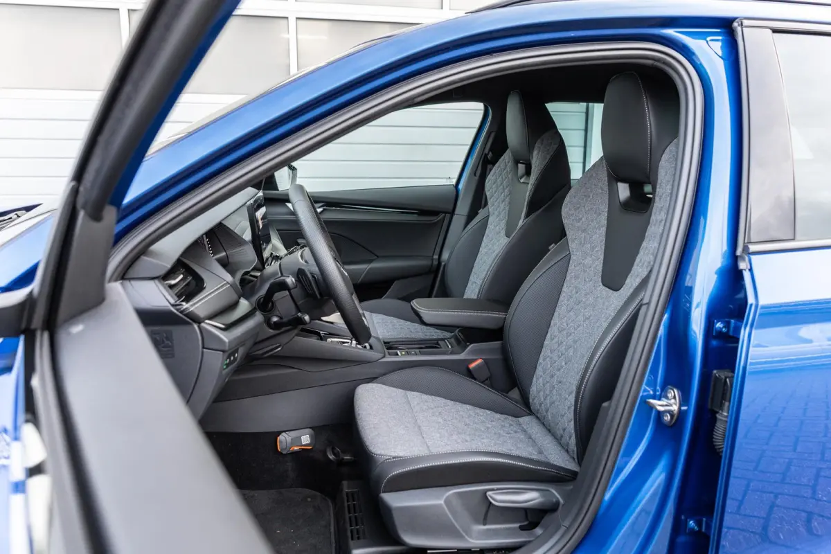 1.5 TSI 150pk DSG MHEV Sportline Business | Trekhaak | Matrix LED | Adaptive Cruise
