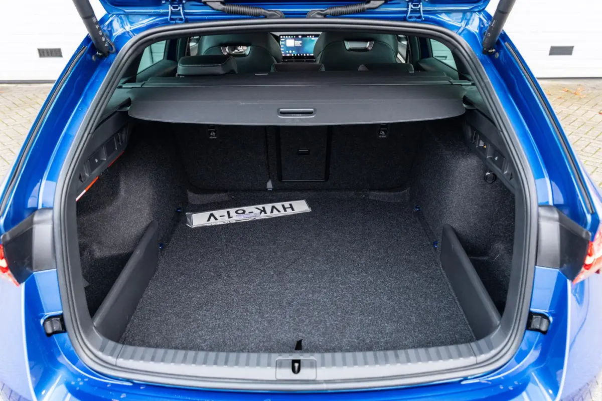 1.5 TSI 150pk DSG MHEV Sportline Business | Trekhaak | Matrix LED | Adaptive Cruise