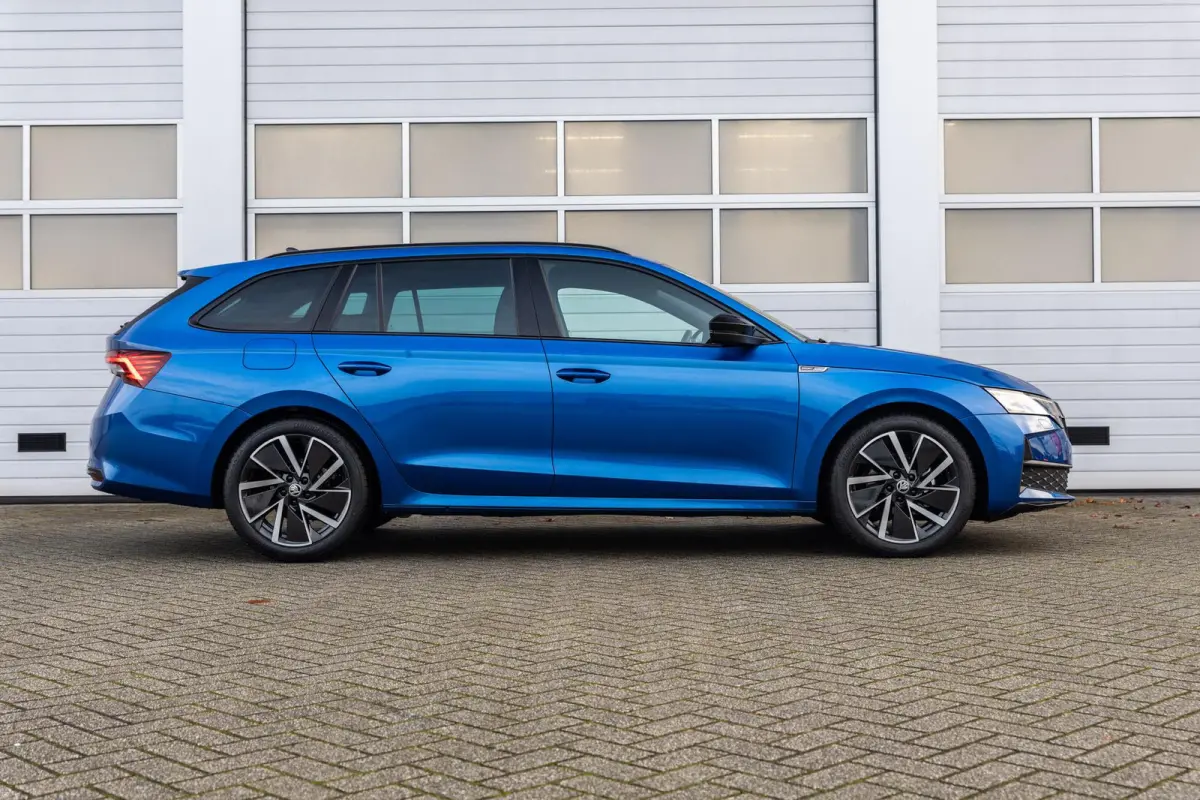 1.5 TSI 150pk DSG MHEV Sportline Business | Trekhaak | Matrix LED | Adaptive Cruise