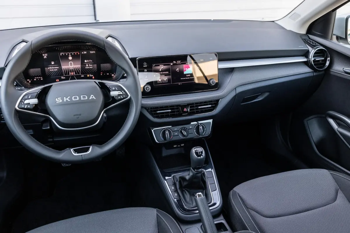 1.0 TSI 95pk Selection | Apple Carplay/Android Auto | 15" Velgen