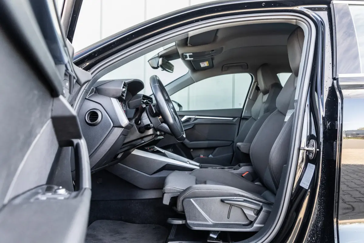 30 TFSI 110pk S-tronic Advanced Edition | Sportstoelen | Navigatie | Full LED | Smartphone interface