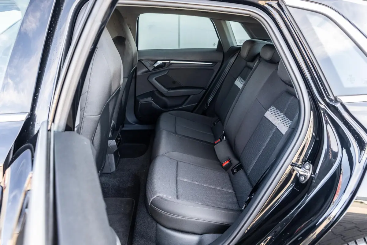 30 TFSI 110pk S-tronic Advanced Edition | Sportstoelen | Navigatie | Full LED | Smartphone interface