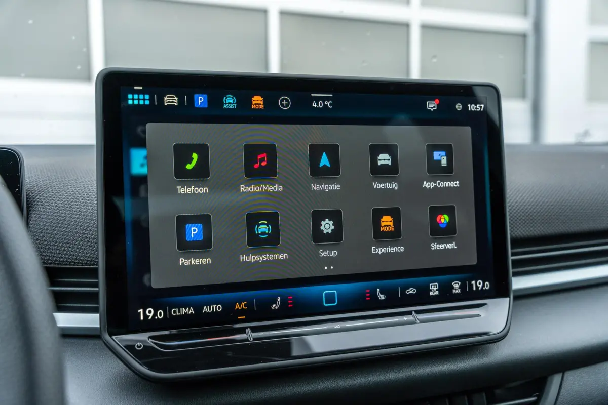 1.5 eTsi 150pk R-Line First Edition | Black Style Pakket | Panoramadak