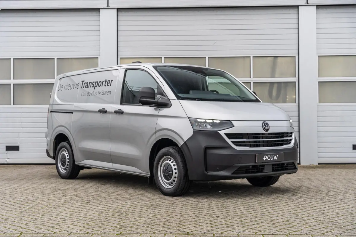 2.0 TDI 110pk L1H1 28 Life | Trekhaak | Apple Carplay/Android Auto | Laadvloer