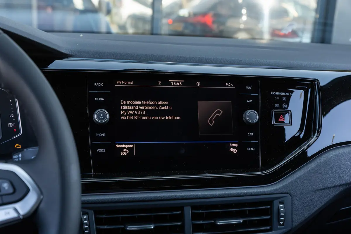 1.0 TSI 95pk 50 Edition | VW Sound Systeem | Voorstoelen Verwarmd