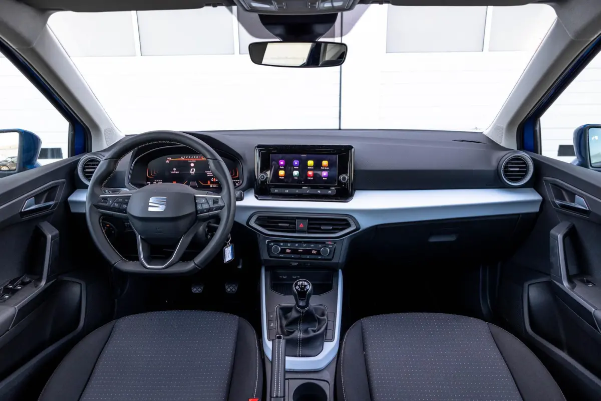 1.0 EcoTSI 95pk Reference | Apple Carplay/Android Auto | 16" Velgen