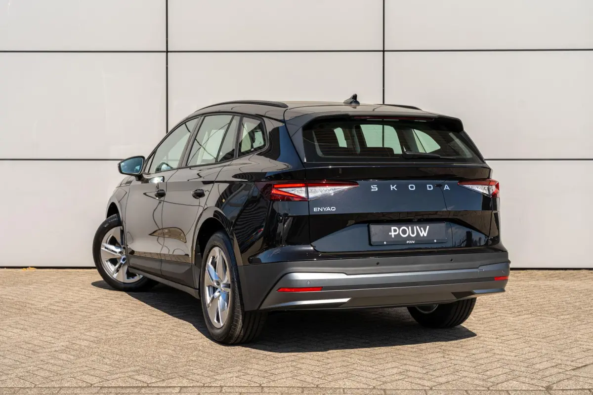 50 170pk Selection | Apple Carplay/Android Auto