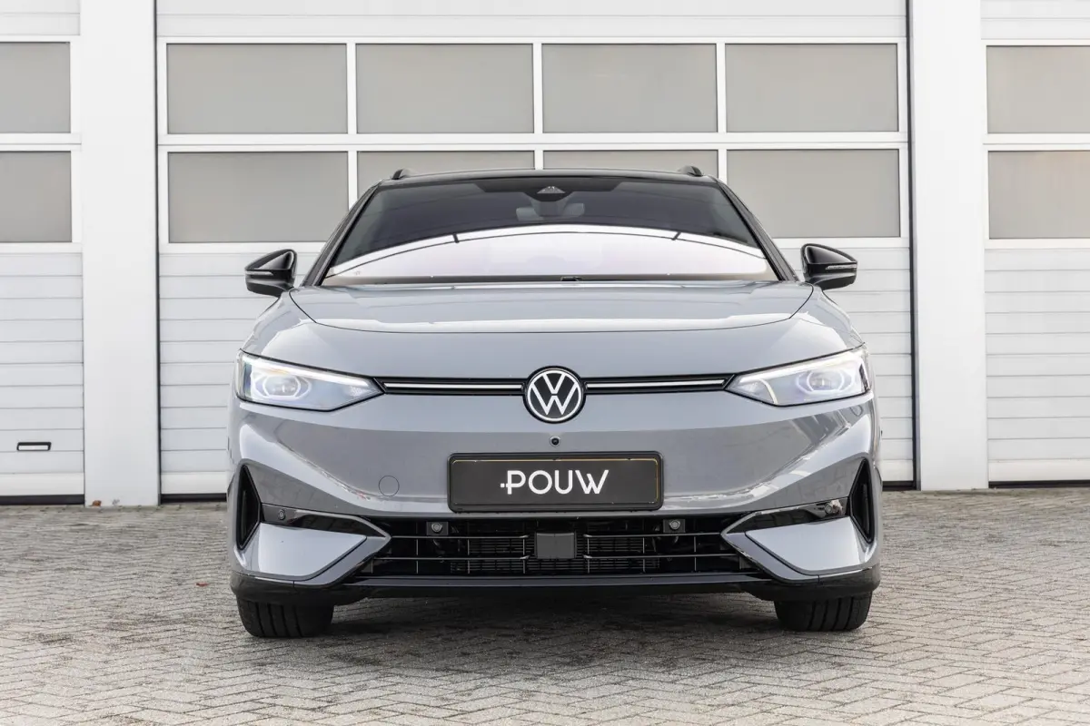286pk Limited Edition 77 kWh | 20" Velgen | Head-up