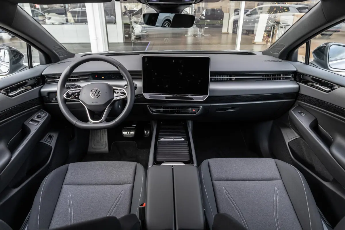 286pk Limited Edition 77 kWh | 20" Velgen | Head-up