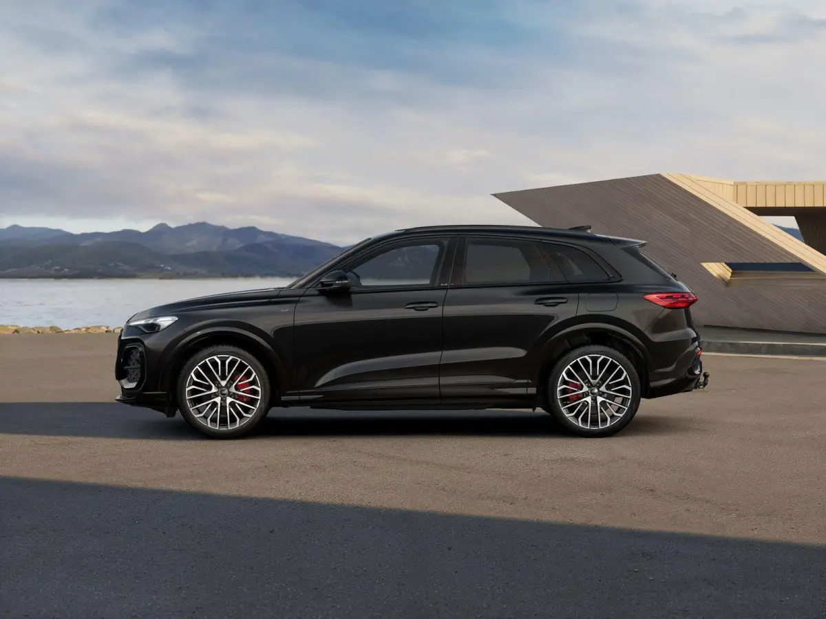 2.0 e-hybrid 367pk quattro S edition Competition | 21" Velgen | Panoramadak | Luchtvering