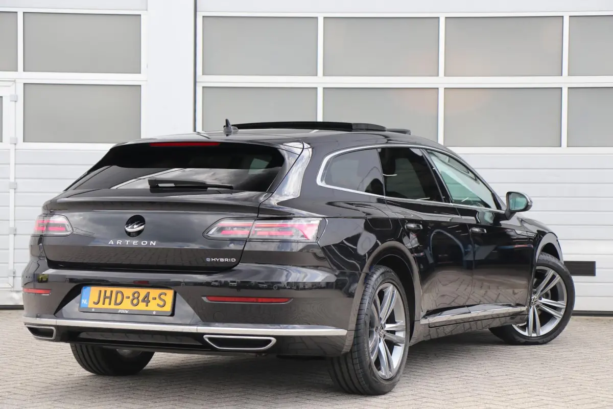 1.4 TSI eHybrid 218pk R-Line Business+ | SoH 91% | Panoramadak | Navigatie | Stoelverwarming | Achteruitrijcamera