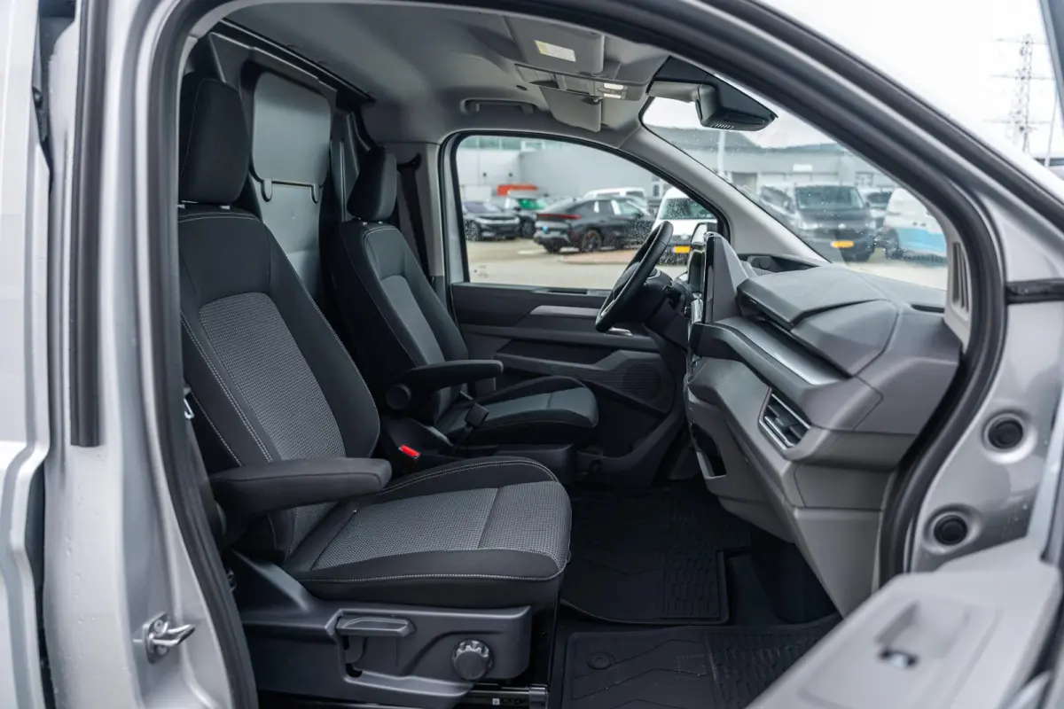 34 L2H1 218pk Life 64 kWh | Navigatiesysteem | Trekhaak