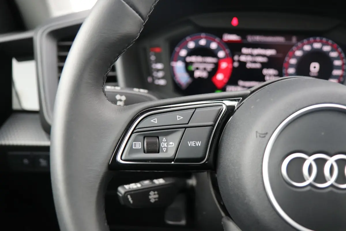 30 TFSI 116pk S-tronic Advanced edition | Stoelverwarming | Autom. Airco | Parkeersensoren Rondom