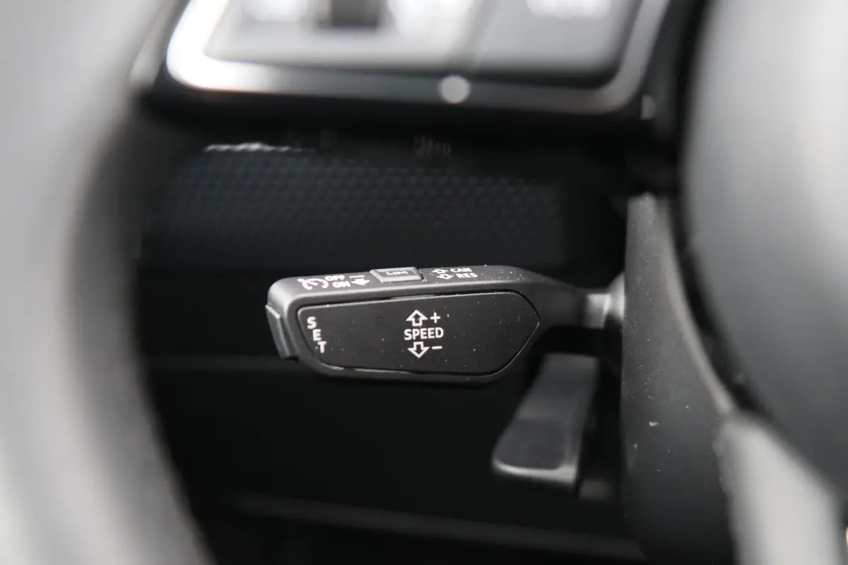 30 TFSI 116pk S-tronic Advanced edition | Stoelverwarming | Autom. Airco | Parkeersensoren Rondom