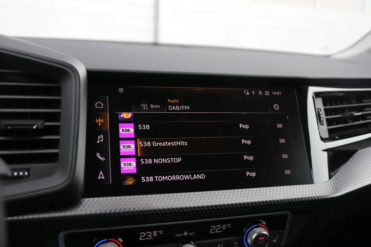 30 TFSI 116pk S-tronic Advanced edition | Stoelverwarming | Autom. Airco | Parkeersensoren Rondom