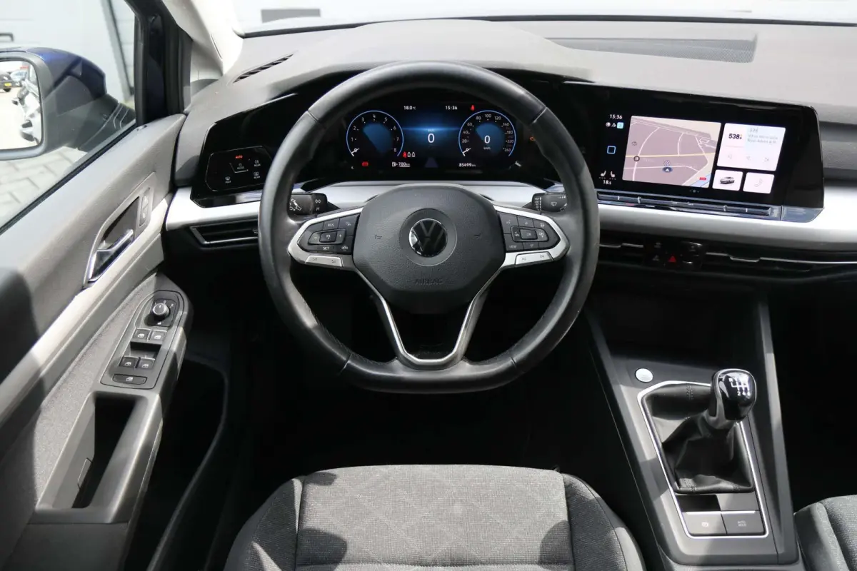 1.0 TSI 110pk Life | Navigatie | Stoel/Stuurverwarming | Camera | Adaptieve Cruise