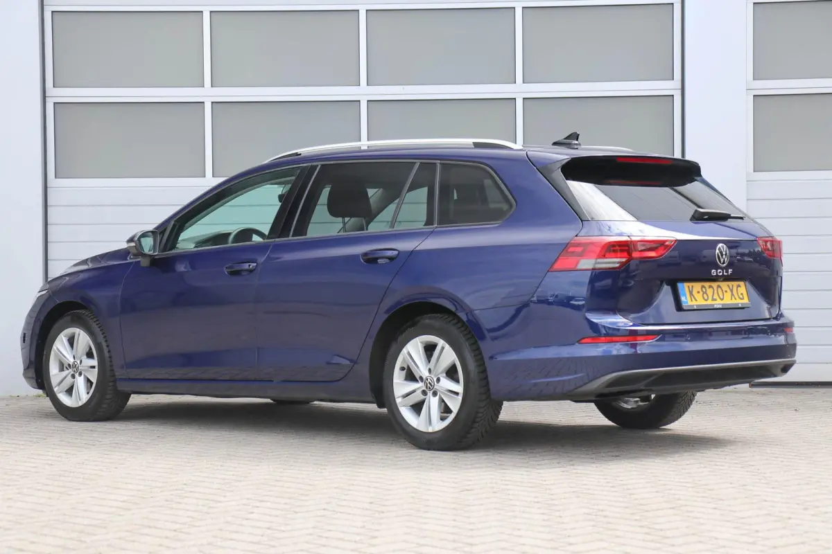 1.0 TSI 110pk Life | Navigatie | Stoel/Stuurverwarming | Camera | Adaptieve Cruise