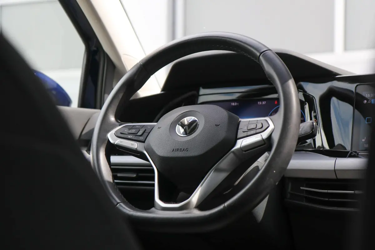 1.0 TSI 110pk Life | Navigatie | Stoel/Stuurverwarming | Camera | Adaptieve Cruise