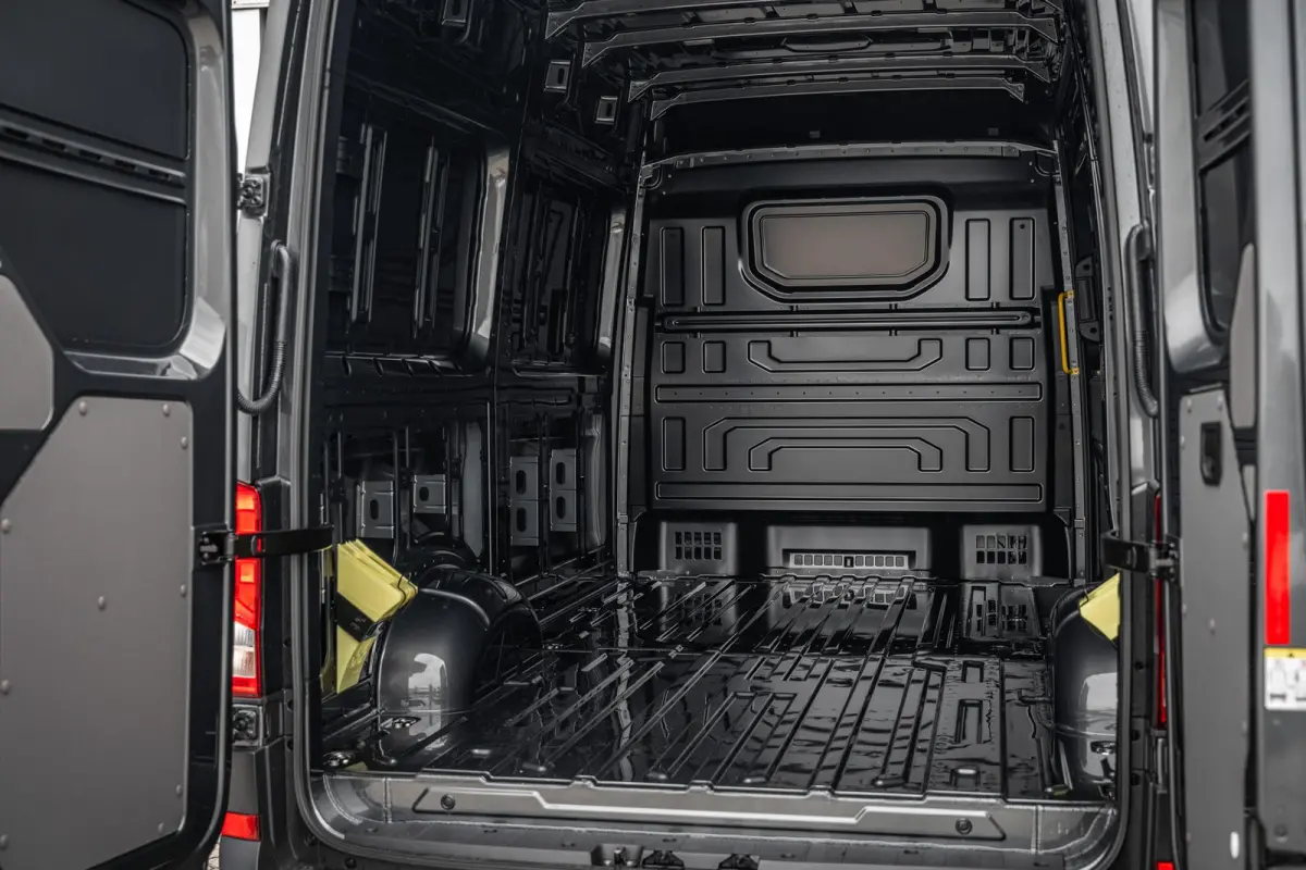 35 2.0 TDI 164pk L3H3 Exclusive EURO VI RWD | LED-Koplampen | Trekhaak | 3500KG Trekgewicht | Dodehoek Detectie | Adaptive Cruise Control