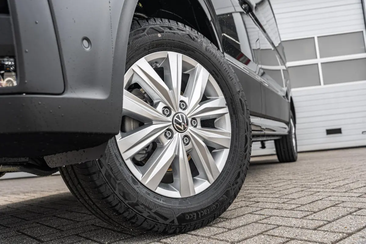 35 2.0 TDI 164pk L3H3 Exclusive EURO VI RWD | LED-Koplampen | Trekhaak | 3500KG Trekgewicht | Dodehoek Detectie | Adaptive Cruise Control