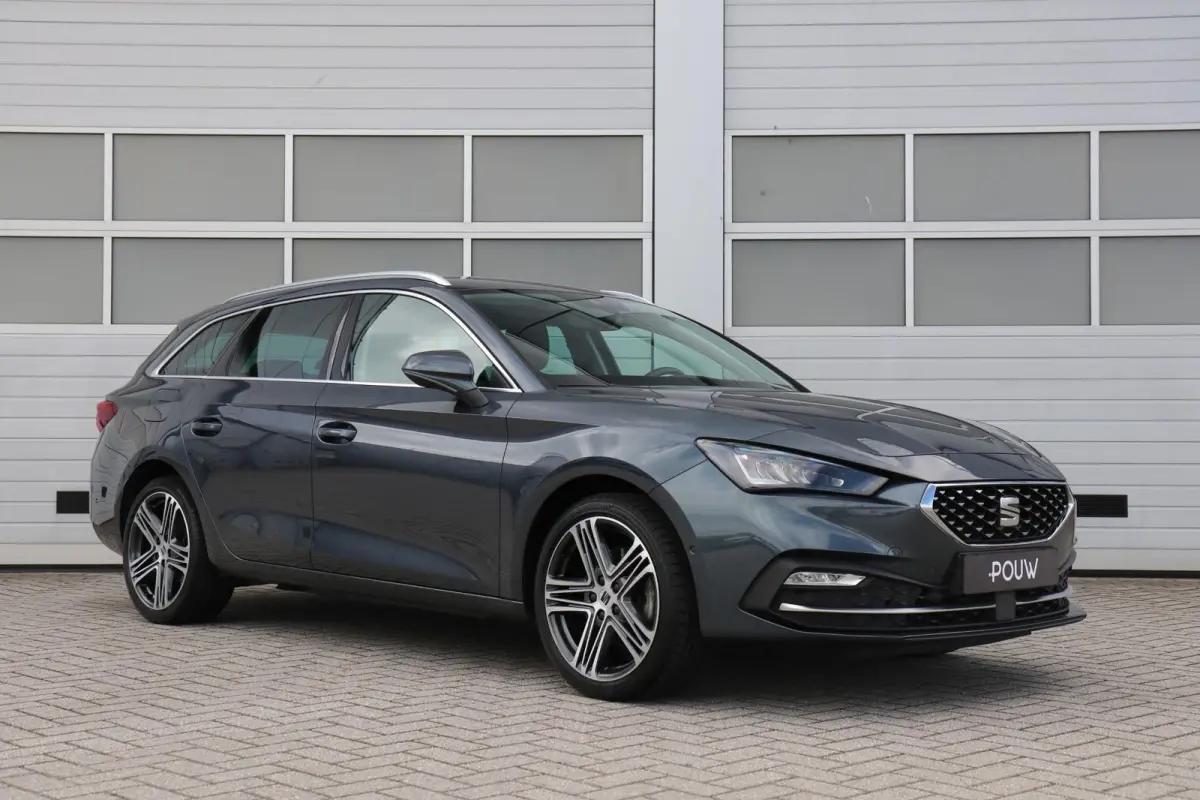 1.4 TSI eHybrid 204pk PHEV Excellence | SoH 91% | Trekhaak Wegklapbaar | Navigatie | Parkeersensoren | 18" Velgen