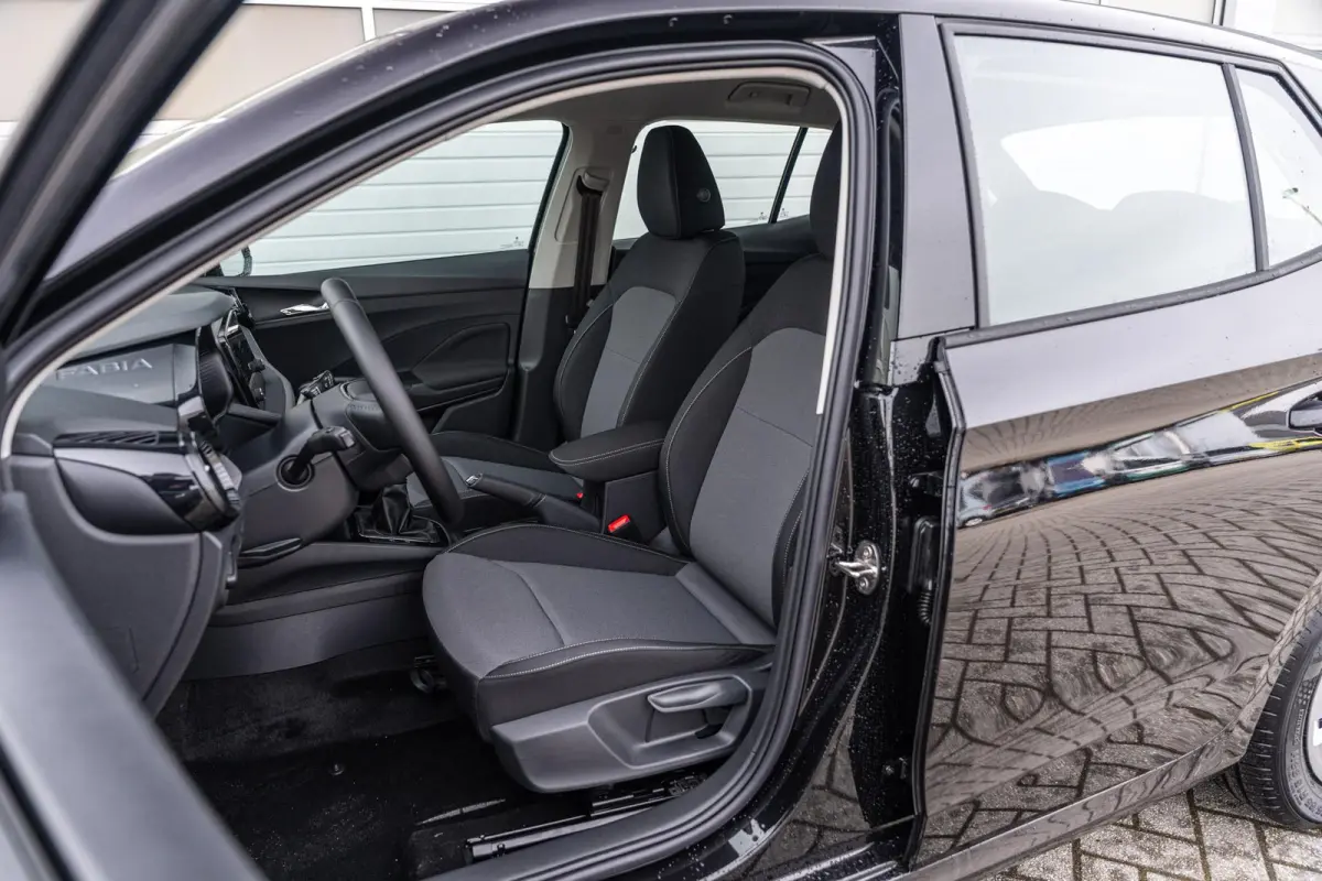 1.0 TSI 95pk Selection | Airco