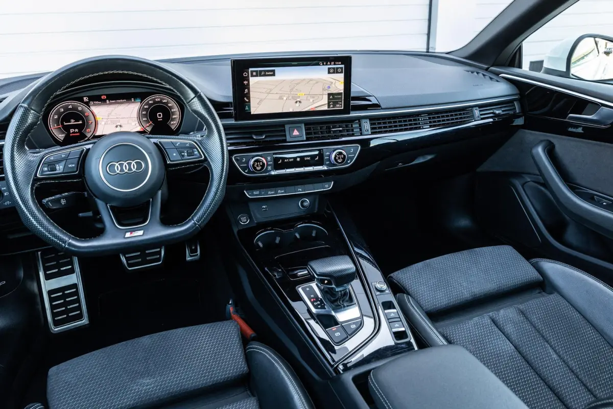 40 TFSI 204pk S edition | Nekverwarming | Achteruitrijcamera | Stoelverwarming