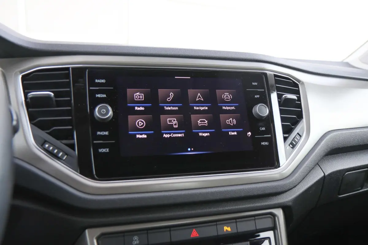 1.0 TSI 110pk Style | Airco | Parkeersensoren | Cruise Control